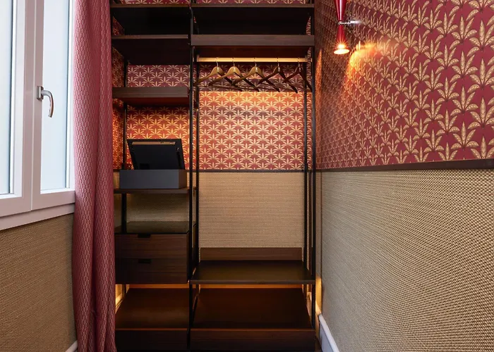 Tb Place Hotel 4*