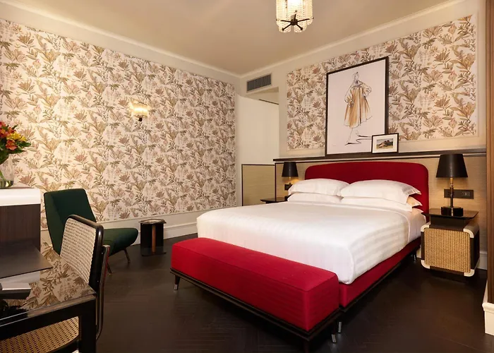Tb Place Otel 4*