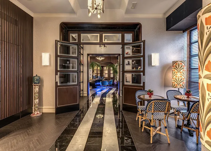 Otel Tb Place